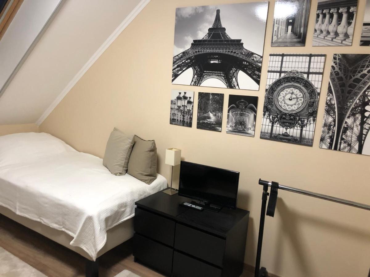 Galeria Apartmanhaz 케츨리 외부 사진