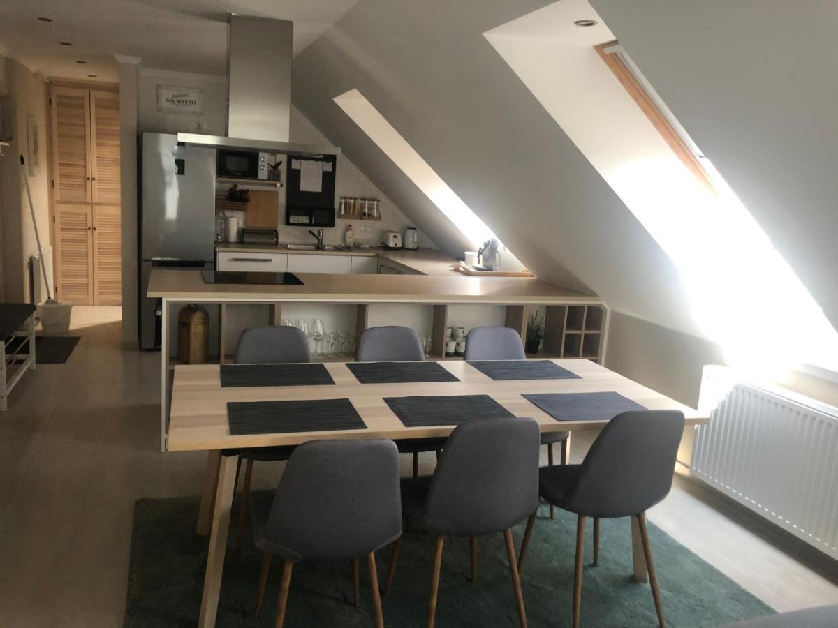 Galeria Apartmanhaz 케츨리 외부 사진