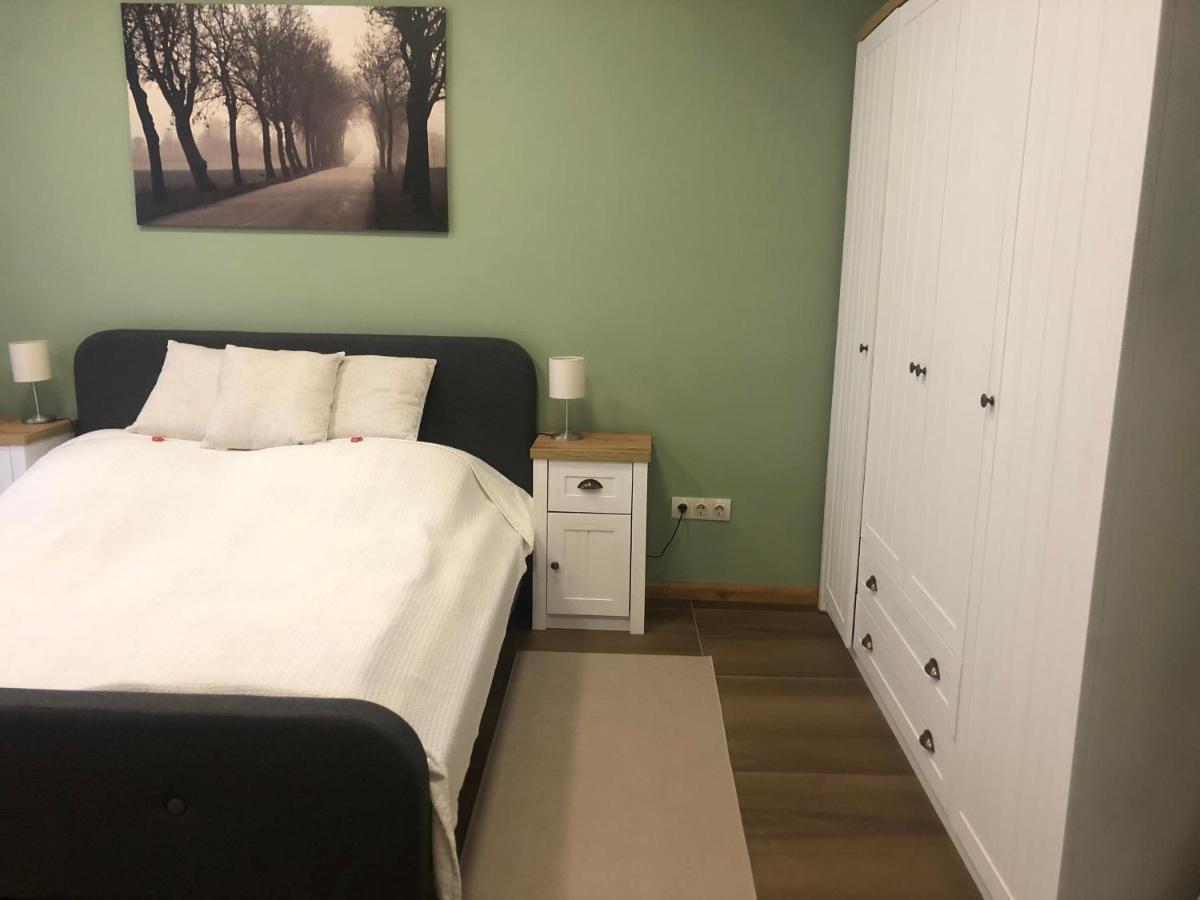 Galeria Apartmanhaz 케츨리 외부 사진